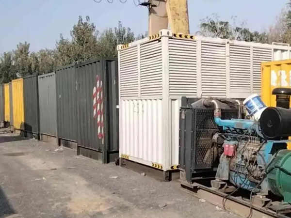 山阴200KW柴油发电机机组每小时油耗是多少?